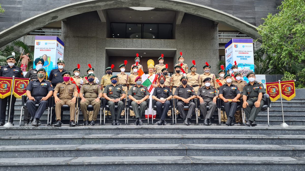 astro_pushty's tweet photo. On the occasion of 22 years of kargil vijay diwas gave tribute to our brave gallants🇮🇳 insperetional and motivational program arrenged by NCC GP Rajkot.
#2gujgirlsbn
#NCCSalutesKargilMartyrs
@HQ_DG_NCC 
@DefencePRO_Guj 
@NCC_Dte_Gujarat 
#22yearsofKargil
#CMOGuj #ncc https://t.co/jxndkZPldR
