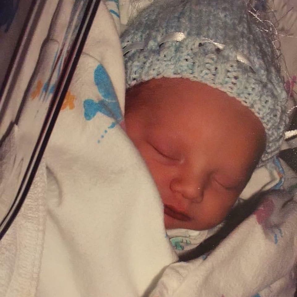 itsgeovanaa's tweet photo. Happy Birthday my little boy <33
I love you ❤
#PAYTONBDAY #paytonmoormeier #payton @PaytonMoormeier https://t.co/U2QyTJlNub