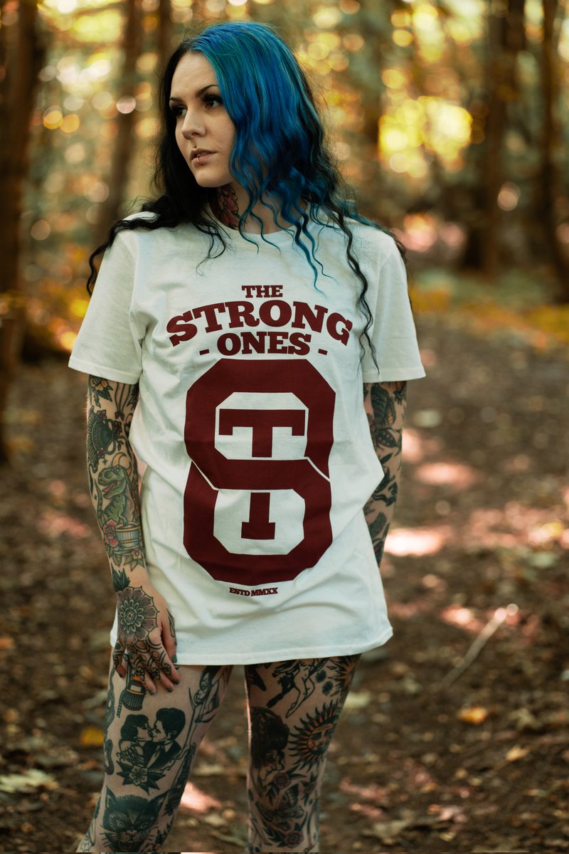The Initial Tee

£19.99

Available now with FREE SHIPPING

thestrongones.uk