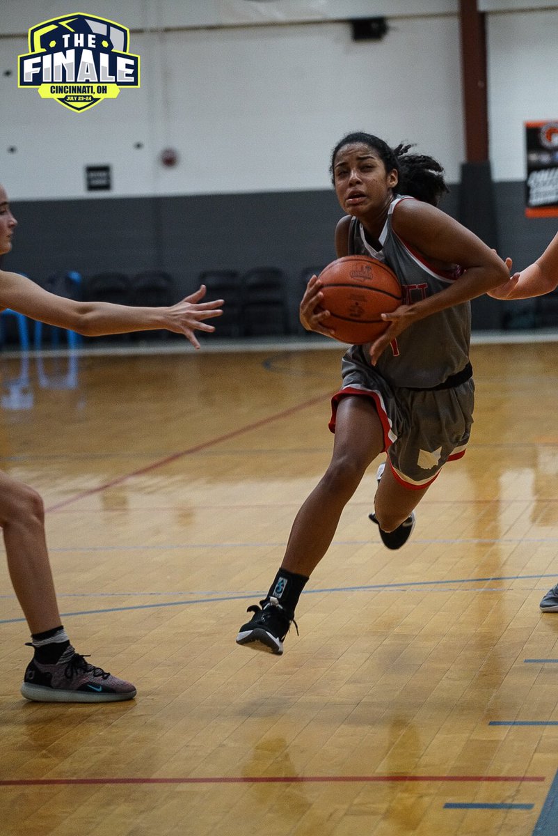 CertifiedBball's tweet photo. 🔥🔥🔥🔥July Exposure 🔥🔥🔥🔥
       🔥🔥🔥The Finale 🔥🔥🔥
Kentucky Storm vs OLH Impact 
#CertifiedBball #CertifiedEvents https://t.co/PRFK39wSBO