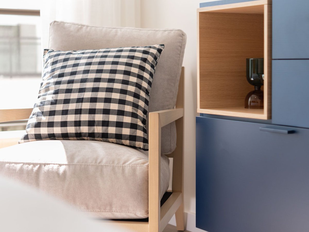 CASUAL_HOMTRACT's tweet photo. Este verano queremos funcionalidad. Y la colección Vooxy nos ofrece todo lo que necesitamos.

Líneas rectas y colorido integrados en una amplia colección de módulos con un diseño peculiar que podrás combinar como más te gusten.

Éste, junto a nuestra butaca Valentina. https://t.co/camhD1AmoY