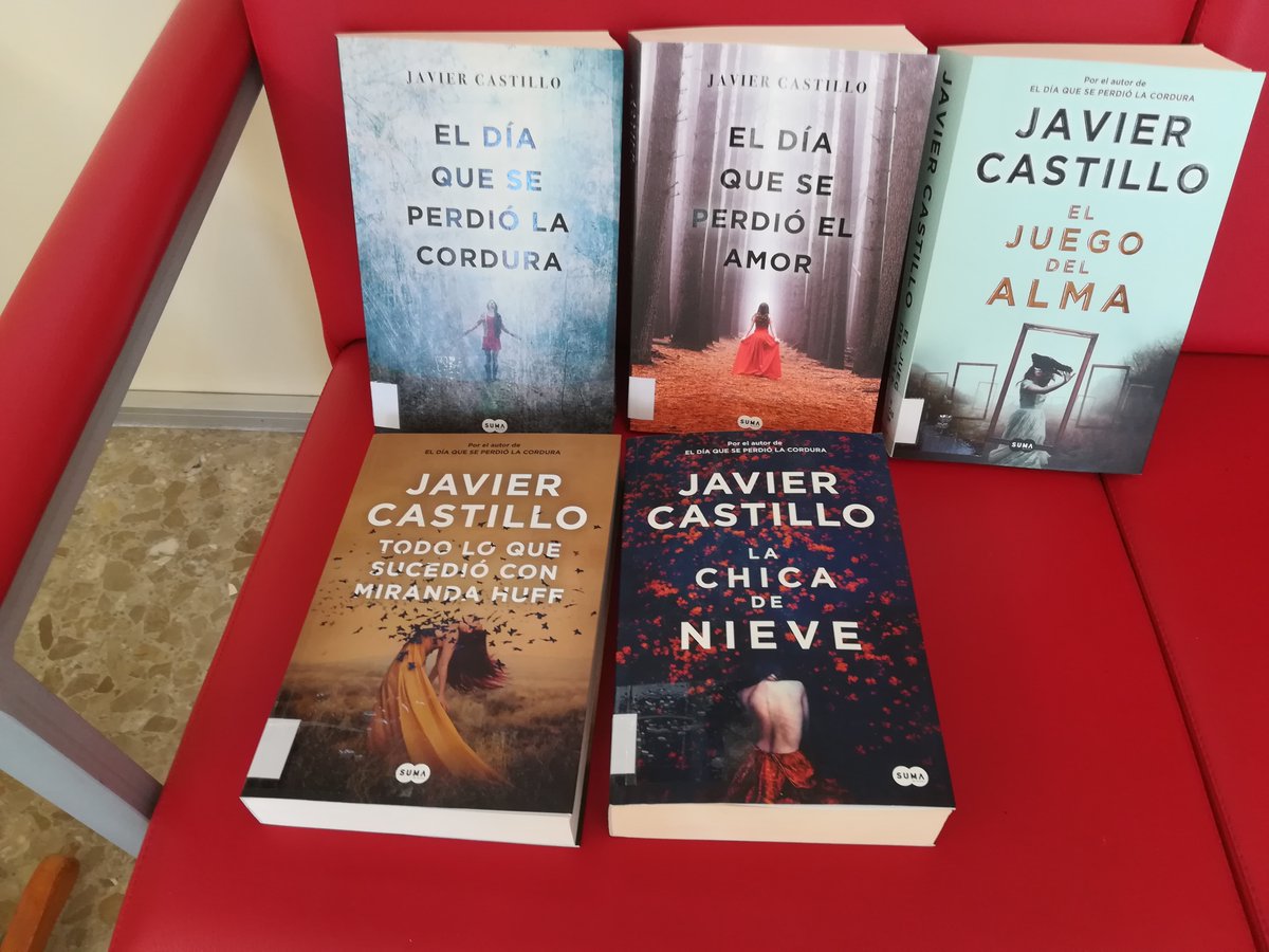 A petición de una lectora/usuaria de la #biblioteca, he comprado los libros de <a href="/JavierCordura/">Javier Castillo</a>. Ya están disponibles en #préstamo. Te los vas a perder!!!!