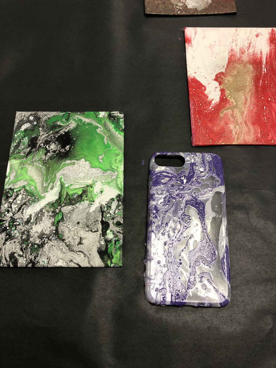 counseloreason1's tweet photo. HdyroDipping??? Can we say so much fun!!! Cool canvas’ made by our Summer Enrichment students! #SummerActivityFun #HavingABlast https://t.co/Xdp5g6Wied