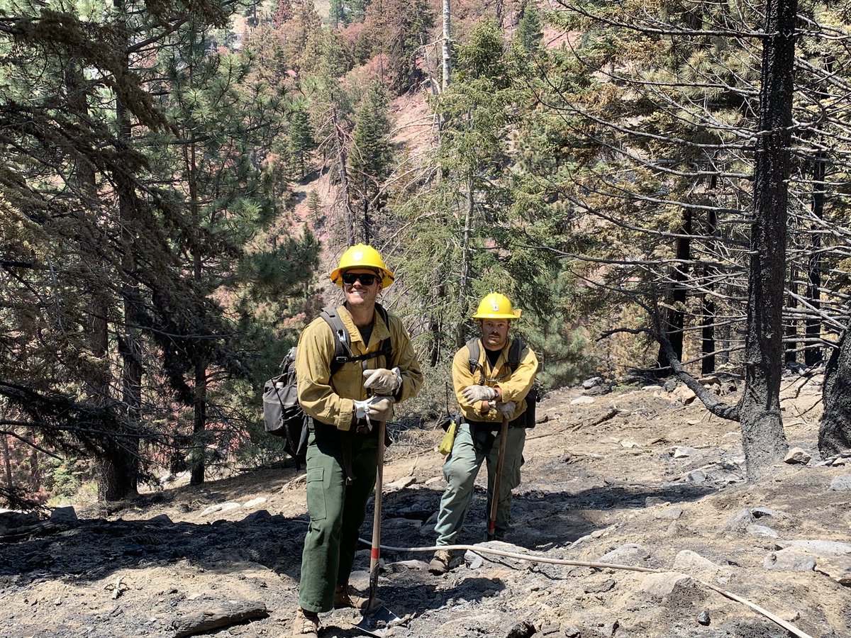 After an outstanding effort by firefighters, staff &amp; a little help from Mother Nature, containment of the #PeakFire has increased to 95%. The incident transitioned to a Type 3 team this morning. 

Have a fantastic day &amp; make it a safe one! <a href="/BLMca/">Bureau of Land Management California</a> <a href="/ciimt11/">California Interagency IMT 11 PIO</a>