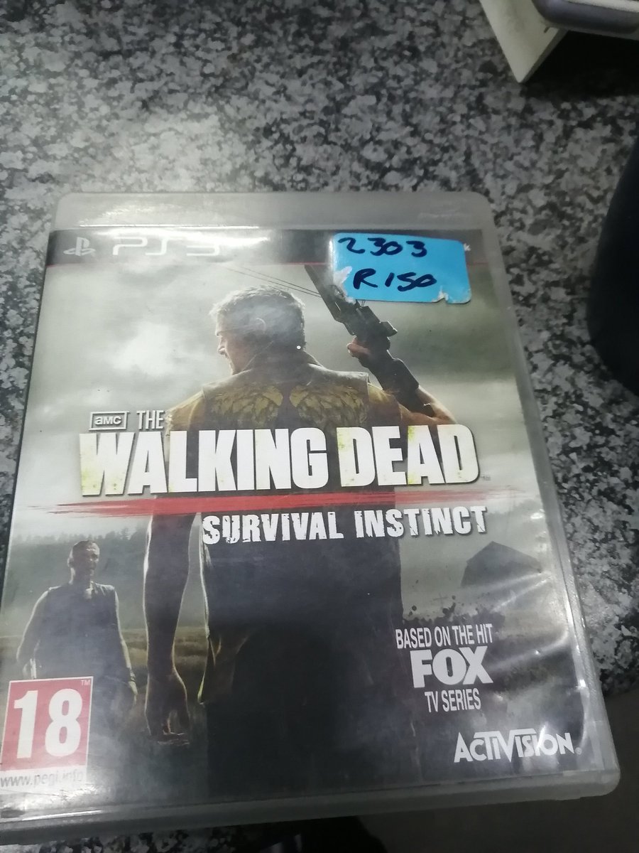 th3rdguy's tweet photo. Lunch time pickup #games #GamersUnite #Ps3 #gamer #thewalkingdead #forcollection #gaming #game https://t.co/zwhvu5BU0i