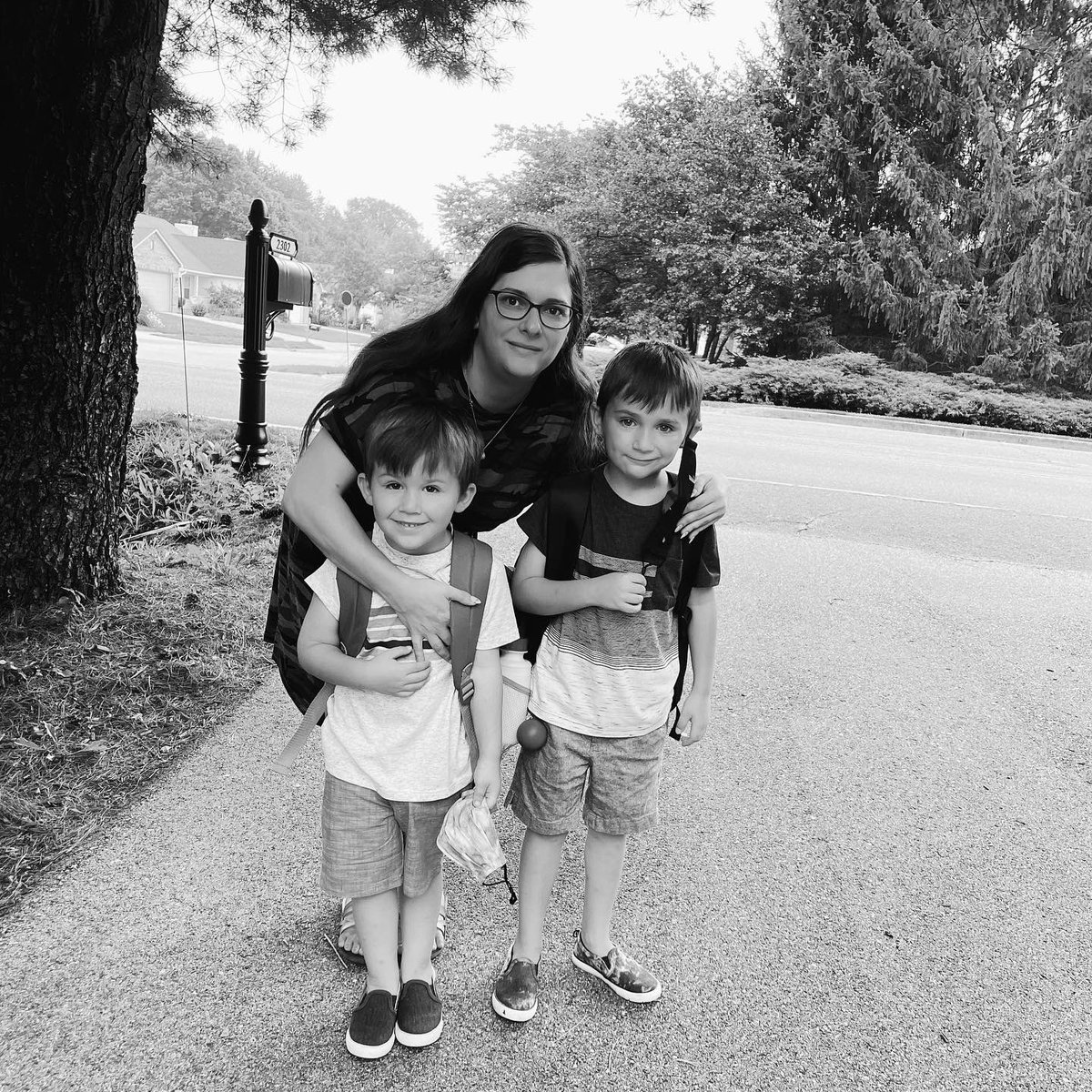 candysizzle's tweet photo. Jaxson is a little hesitant on Nolan starting kindergarten today. #2ndgrade #Kindergarten #backtoschool @Target ๐๐โ๏ธ๐ #robeyrockets @WayneTwpSchools https://t.co/DLFvBrXjpx