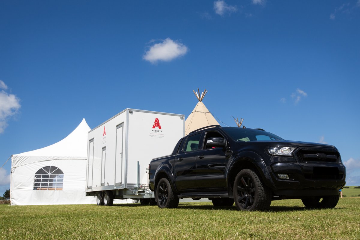 Embracing the outdoors at your next event? ☀️ Marquees are amazing for providing that little bit of comfort, but lack the facilities of indoor events! 

Our luxury toilet trailers bring the one element of the indoors you don’t want to leave behind directly to your event! 🥰