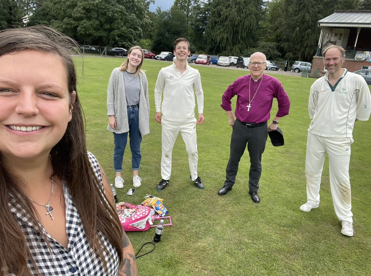 Watching <a href="/Prior_Adam/">Adam Prior</a> &amp; Greg play cricket with <a href="/BishopStAlbans/">Alan Smith</a>