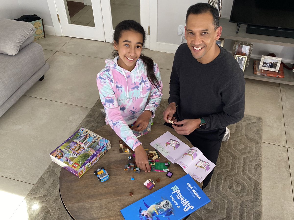 owenhannie's tweet image. Lego isn’t cheap 😅. I’ve been teaching my daughter the value of saving with the free Sanlam Savings Jar app. My daughter learns the value of money and we’ve got a DRAGON named ‘Borgie’ that grows as she saves 🐲 🐉 Get the App or visit sanlamsavingsjar.co.za #SanlamSavingsJar