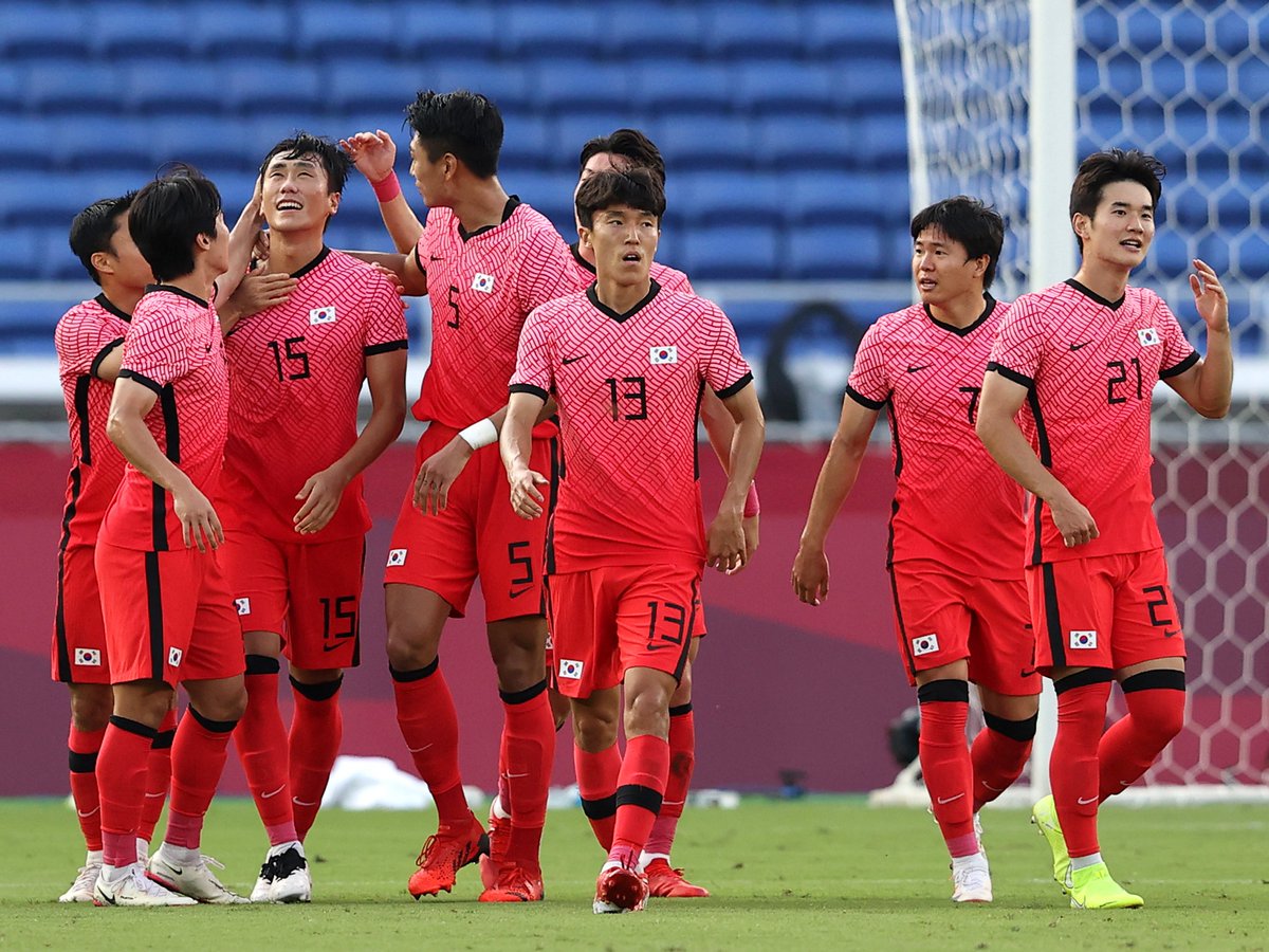 Goal Japan 東京五輪 サッカー 男子の 決勝トーナメント 組み合わせ 決定 準々決勝 7月31日 土 日本 ニュージーランド 韓国 メキシコ スペイン コートジボワール ブラジル エジプト 準決勝 8月3日 火 の勝者 の勝者 の勝者 の勝者