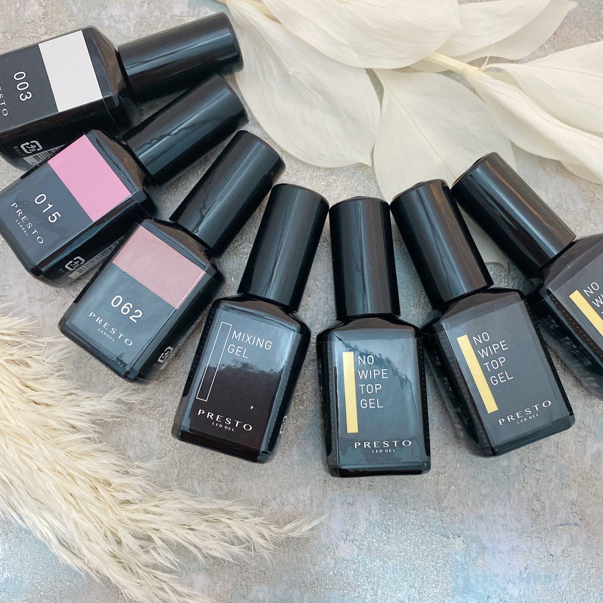 kaori_nailss's tweet photo. セールで買い物😄
ブラシタイプで便利ですよ😊
ノーワイプトップジェルは検定におすすめ♪
#ネイル用品 #セール戦利品 #セール購入品 #買い物記録 #買い物 #naillabo #セール情報 #セルフネイル #prestogel #ネイル用品 #topgel #gelnails #光療凝膠 #光療指甲 #美甲 #美甲用品 #nails #네일 #네일아트 https://t.co/YAAtxN6bS5