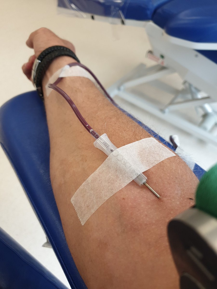 ed_zonneveld's tweet photo. En daar gaat tie weer, het is altijd leuk om weer te geven bij #sanquin aardig, altijd tijd voor even een praatje #geefbloed het is hard nodig, na afloop van je #donatie een kopje koffie of thee of fris met een heerlijke koek of stroopwafel. https://t.co/GV9r1BNoxz