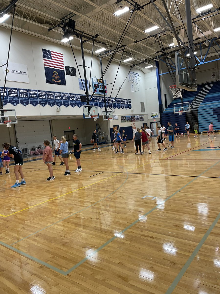 Last week we hosted our youth basketball camps and had a blast! A lot of future Hi-Liners in these groups! #HiLinerPride