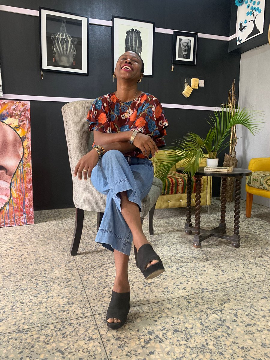 lydrolstudios's tweet photo. Sometimes it’s “Two legs good, four legs bad” in George Orwell’s Animal Farm context. In other words normalize trekking/walking at least twice a week. In between, I got to my destination safe🙏 @Lydrol Art Gallery. #Twolegsgood #animalfarm #artlover #Wednesdayvibe #WCW #Art https://t.co/9nt9KqNl8i