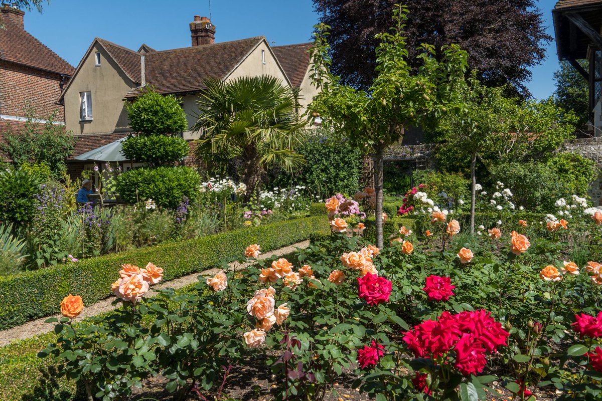 AlmshouseAssociation tweet media