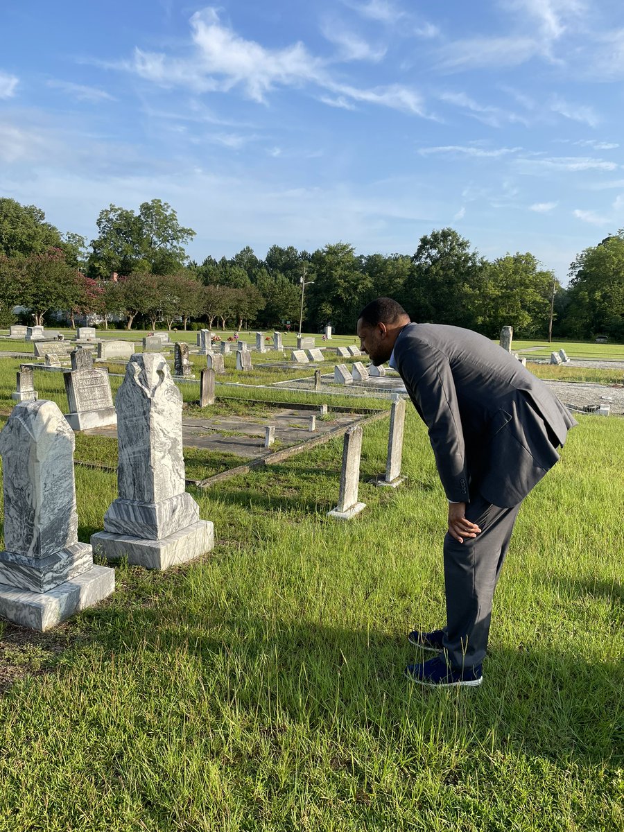 Vernon Jones tweet media