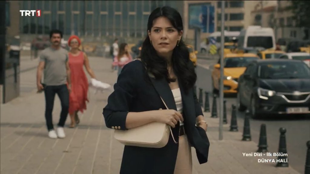 İlk karşılaşma ❤️

#DünyaHali
