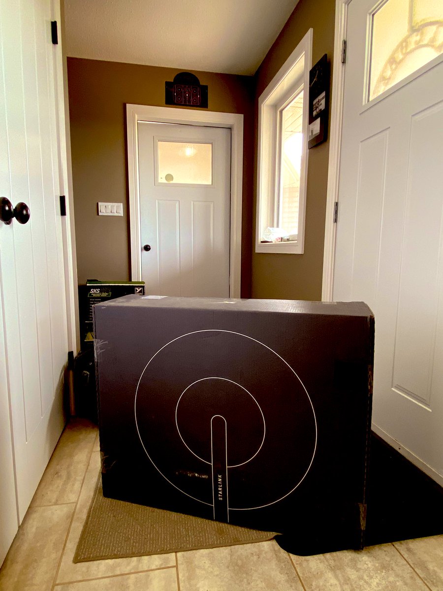 ASmith_Ag's tweet image. Super exciting day @SpaceXStarlink showed up today. I’m sure @Xplornet days are numbered at our household. @AlliDaine