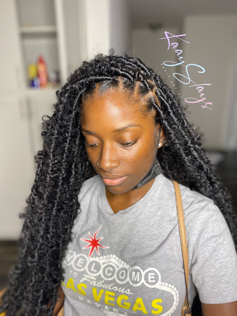 kaayd0ll_'s tweet image. Butt Length Butterfly Locs 🦋 #lamar21 #lamar22 #lamar23 #lamar24 #lamar25