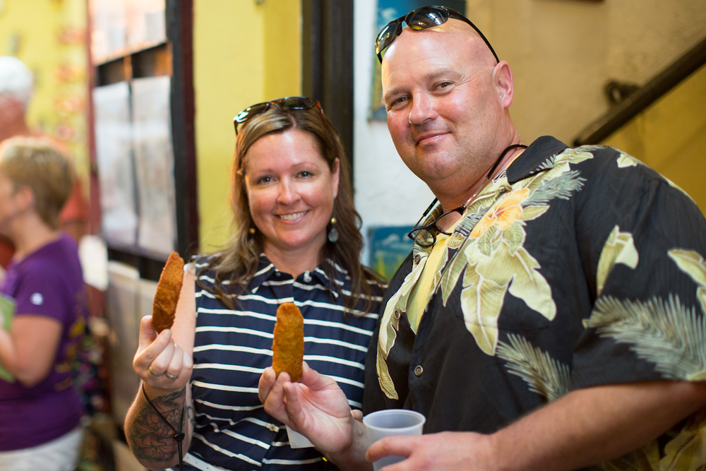 MeetingsInPR's tweet photo. One of the best ways to learn about a new destination is through its local cuisine. #ItsTimeToPlan a delicious gastronomic tour that includes famous culinary spots for an appetizing off-site event in #PuertoRico. 🍽️😋 #DiscoverPuertoRico https://t.co/6TmPQPlnne https://t.co/kMpupCGhQk