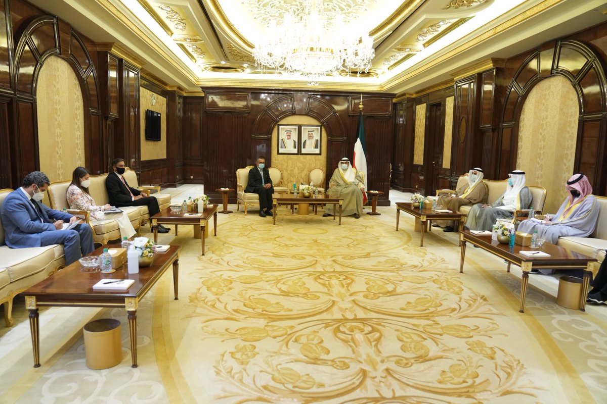 DrTedros's tweet photo. I thanked the Prime Minister for 🇰🇼's support to #COVAX, but also to various @WHO emergency responses. 🇰🇼 is one of the top 10 Member State contributors to WHO. We truly value this partnership &amp; will continue to work closely together for a healthier world.
https://t.co/0a3TIDsDjv https://t.co/2xgiFtxGRI