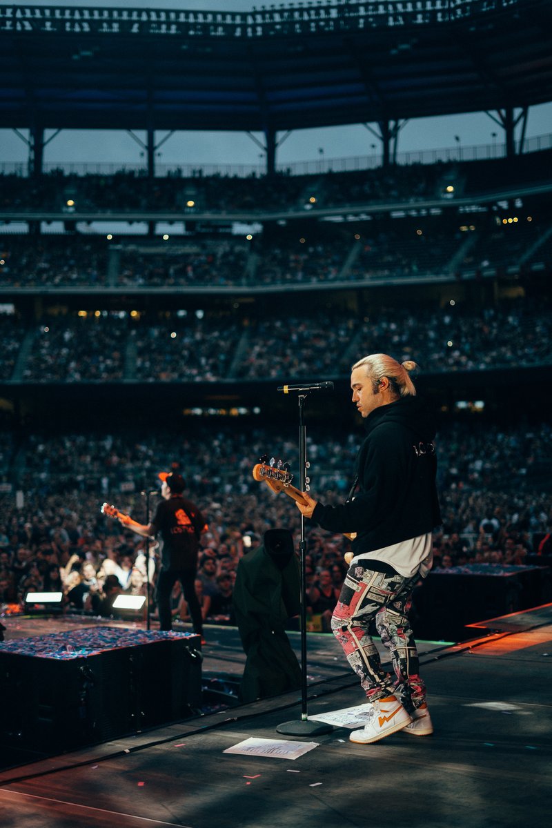 falloutboy's tweet image. night two ✔️ thx for hanging Atlanta 👍🏼🙌🏼

📸 @ElliottIngham