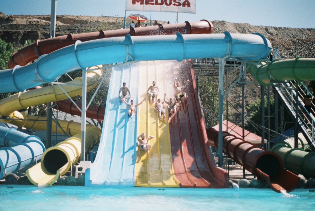 zynect_co's tweet photo. Today is National Waterpark Day!

With some waterparks containing 900,000-gallons of water, maintaining a certain water temp is essential for both upkeep and happy visitors! 

The Thermote and it's features can help with this! Check out https://t.co/Dv253LkyHe to learn more. https://t.co/O7YuNIUwMb