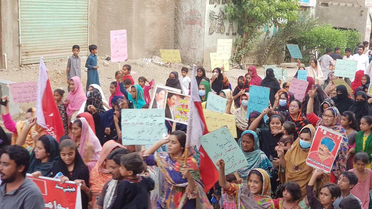 lashari_rehan's tweet photo. هنن نياڻين سنڌ جي سورمين کي نمي سرخ سلام
#ReleaseSeengarNoonari https://t.co/wVqUsBm3Vd