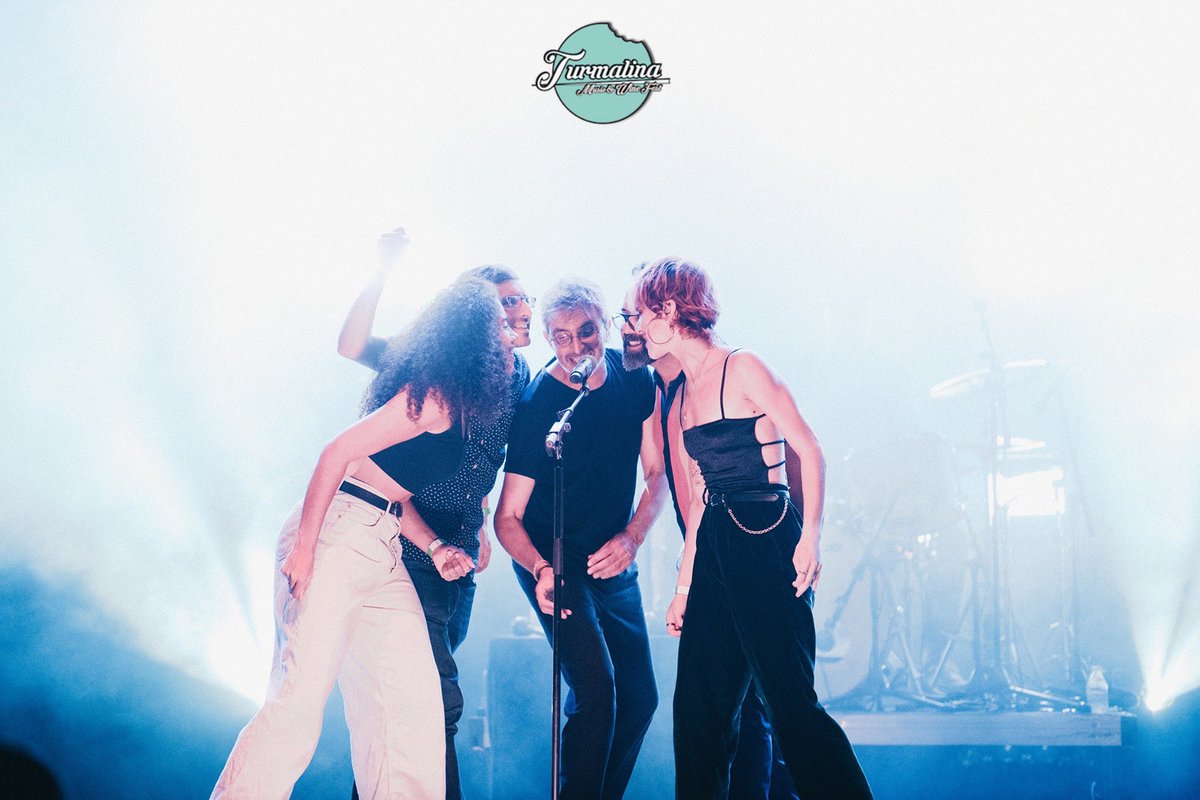 Gracias <a href="/xoellopez/">Xoel López</a> por hacerlo tan bonito 💚

#losconciertosdeturmalina #turmalinafest #festivales #pamplona #iruña #musica #vino #pamplonaesmuchomas #culturasegura