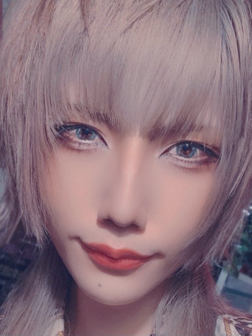 男装バーのtwitterイラスト検索結果 古い順