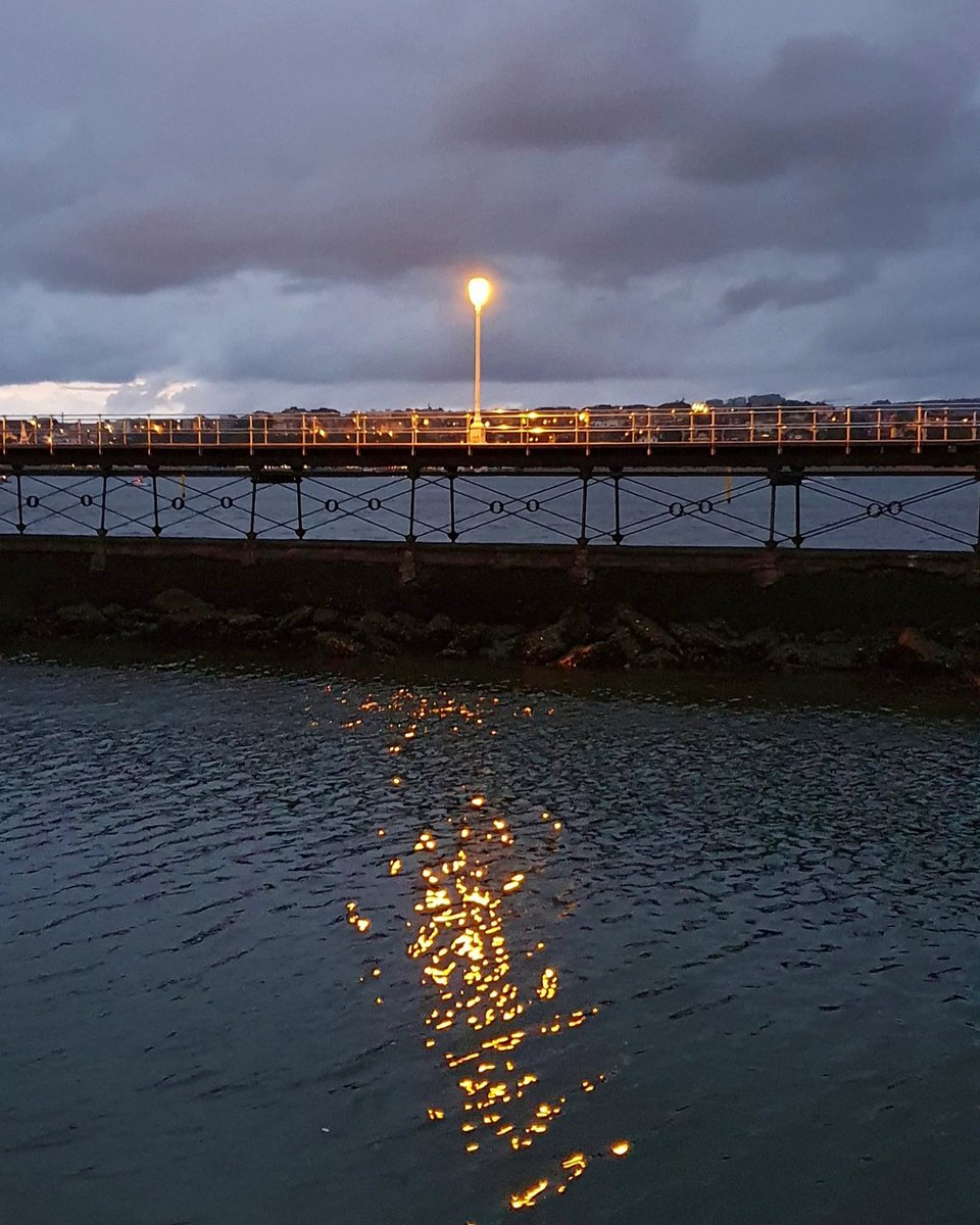 Carydev3's tweet image. Santurce. La noche en el Muelle de Hierro.