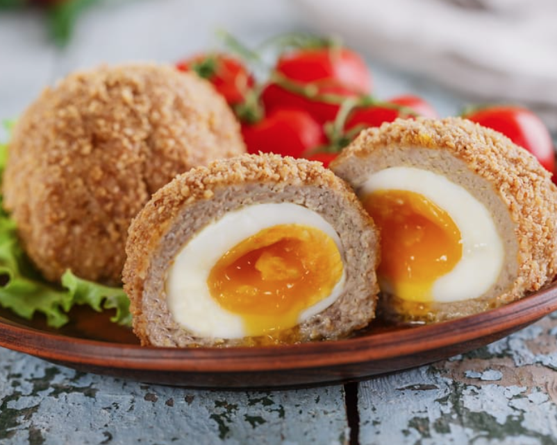 Hobeahuevos's tweet photo. Inoiz probatu al dituzu 🥚 arrautza eskoziarrak?
Erresuma Batuko iparraldeko azentu handia duen platera. Zalantzarik gabe, izugarri gustatuko zaizu.

Ezagutu errezeta hemen 👇👇
https://t.co/5KV9hqcaog 
#Hobea  #arrautzak #arrautzeskoziarrak https://t.co/czI2H483Z5