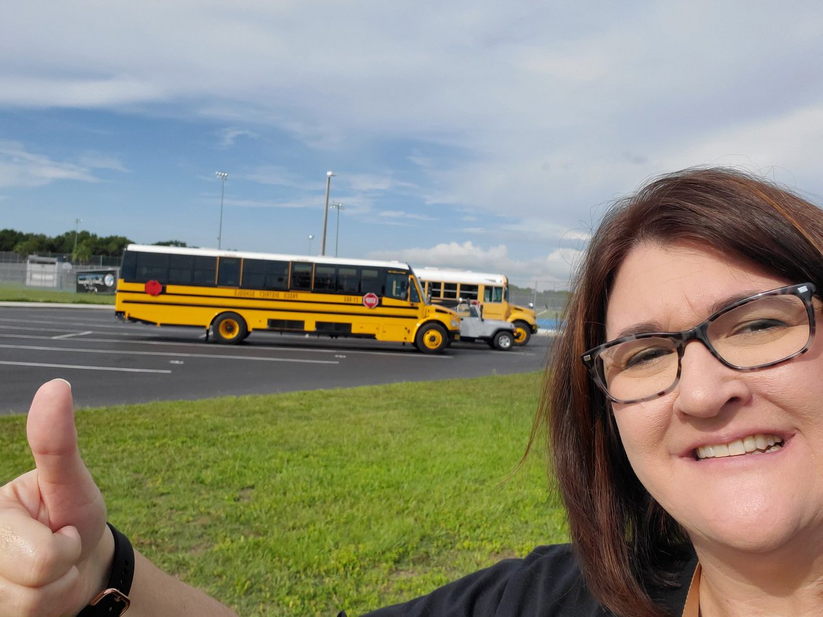 nursehuelle's tweet image. Had the pleasure of training Pasco County Schools bus drivers on Threats on a Bus! What a blast! Reminded them they are the first and last adult some of our students see. So make it count!  #schoolbusdriversrock @pascothrives @PBISPASCO @PascoInspired