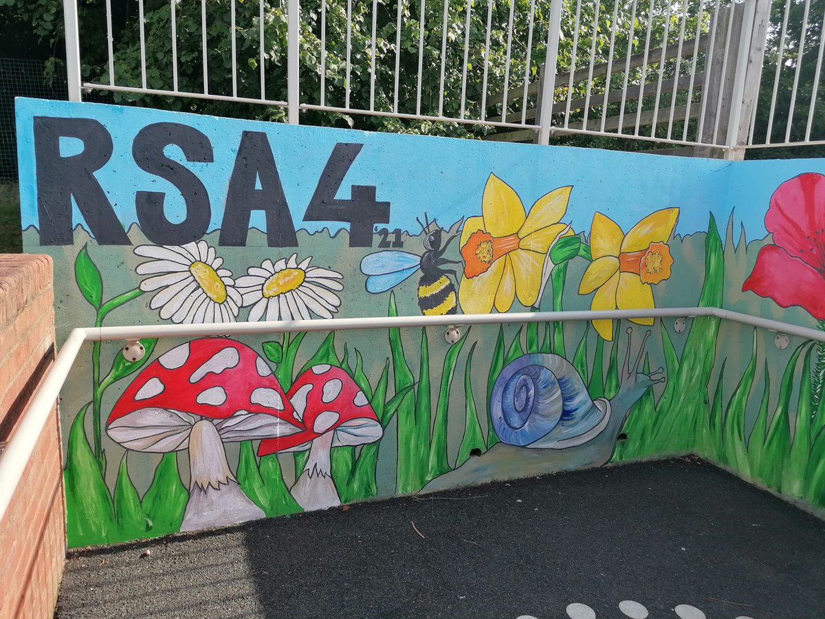 suttonparkrsa's tweet photo. Miss Crawley has been busy creating a mural inspired by Year 4’s recent RSA4 project using the pupils’ designs. What a difference! #rsa4 https://t.co/Qg0FB7ON67