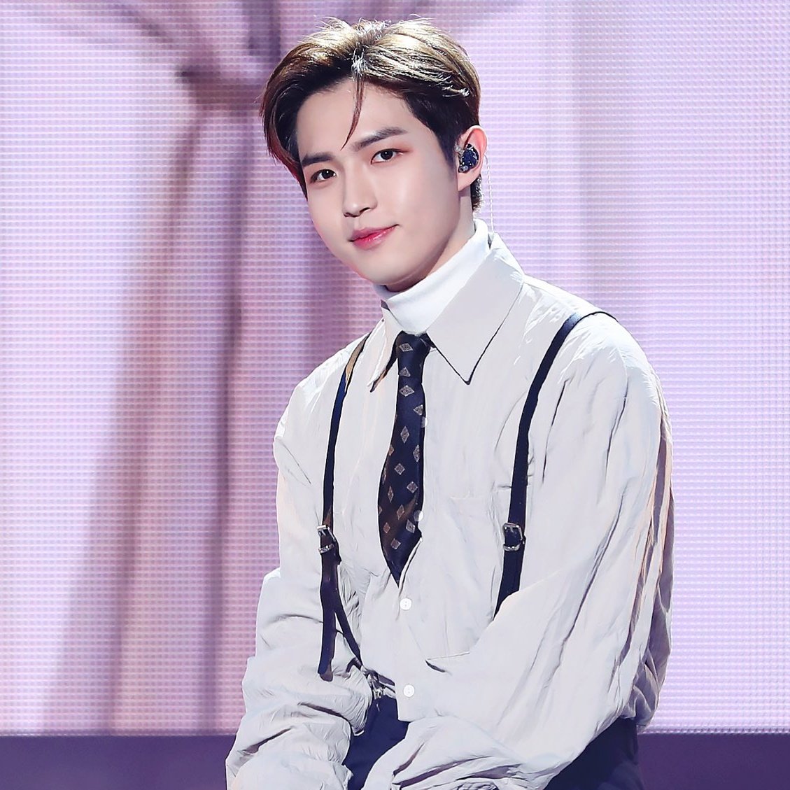 근데 재왐아 사실 너는 완깐할수록 뭔가 더 아기같아지더라