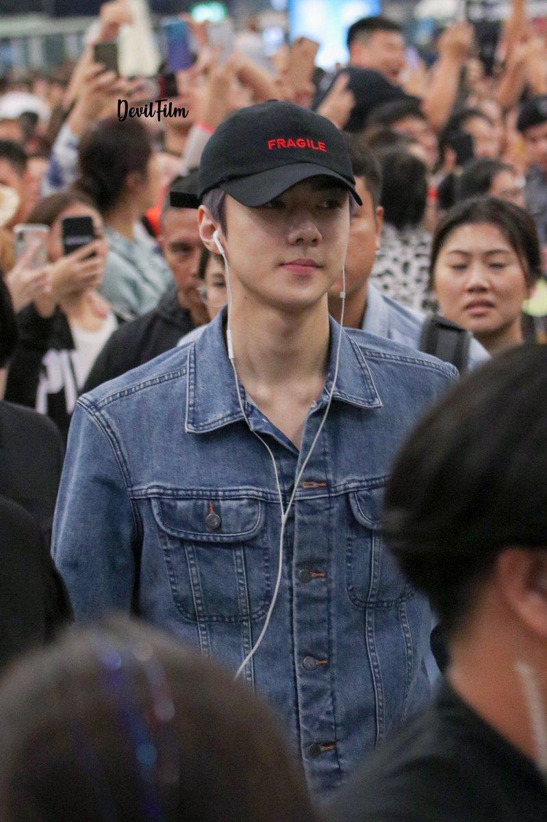 sehunpicture's tweet photo. #세훈 #SEHUN https://t.co/zSNpRlngbG