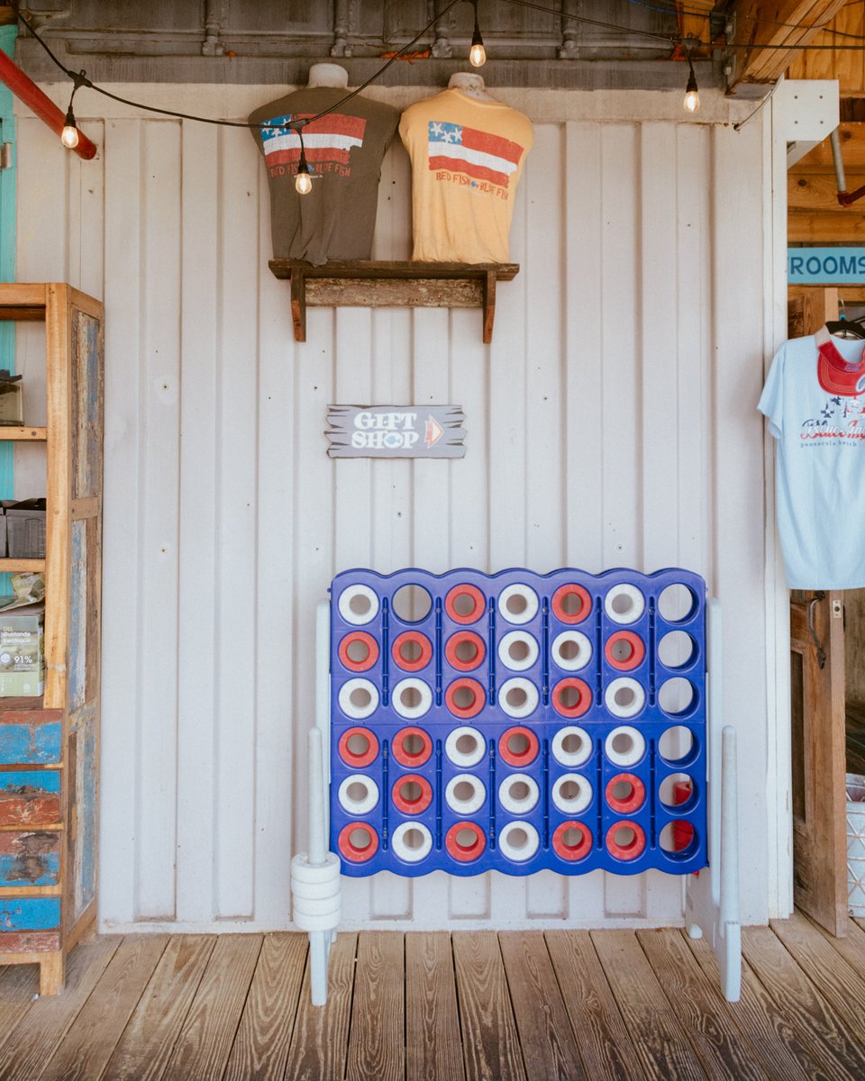 We know, waiting on our delicious, fresh food is hard, but that's why we have plenty of big lawn games, like Connect 4, to keep you and the kiddos occupied!
