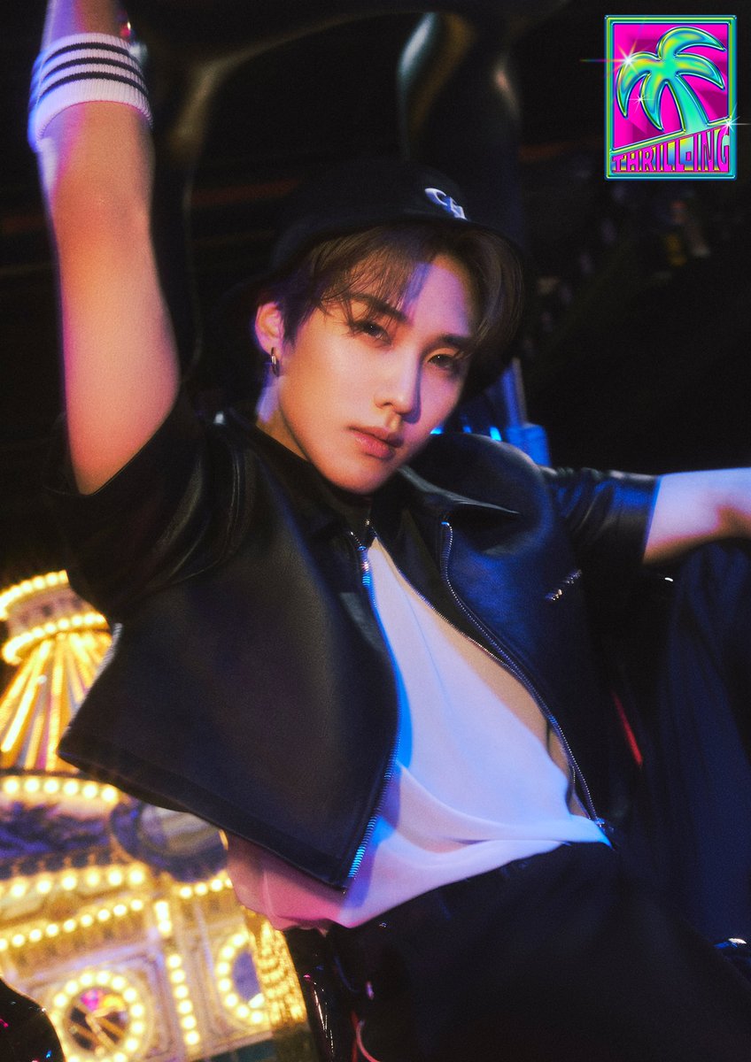 jcbthings's tweet image. SPLASH BANG KICK 

#제이콥 #더보이즈