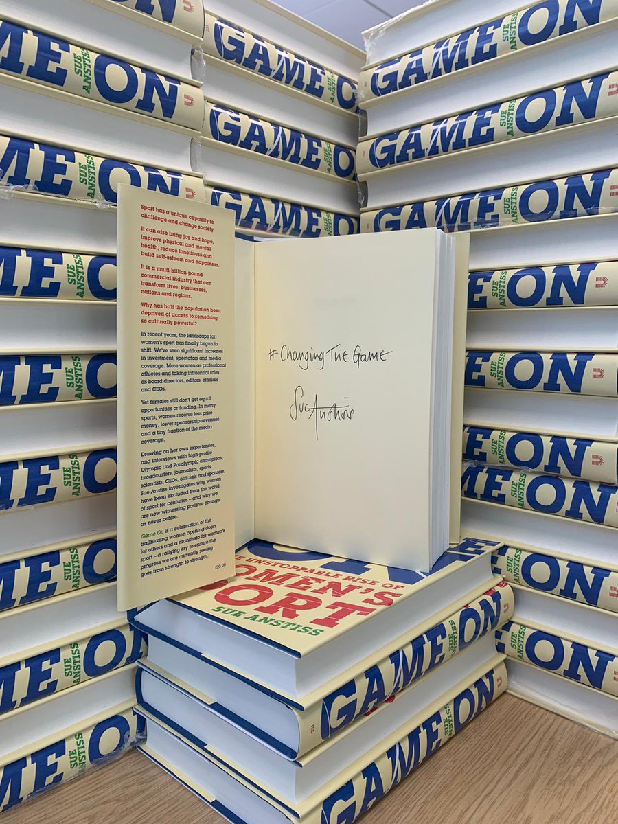 ❤️ What a wonderful day it’s been signing 650 copies of ‘Game On’ for the book’s early supporters. 

Can’t wait for people to receive them soon. 

Head over to our new @fearlesswomen__ Instagram account to see how the whole day went. . . instagram.com/fearlesswomen_…

#ChangingTheGame