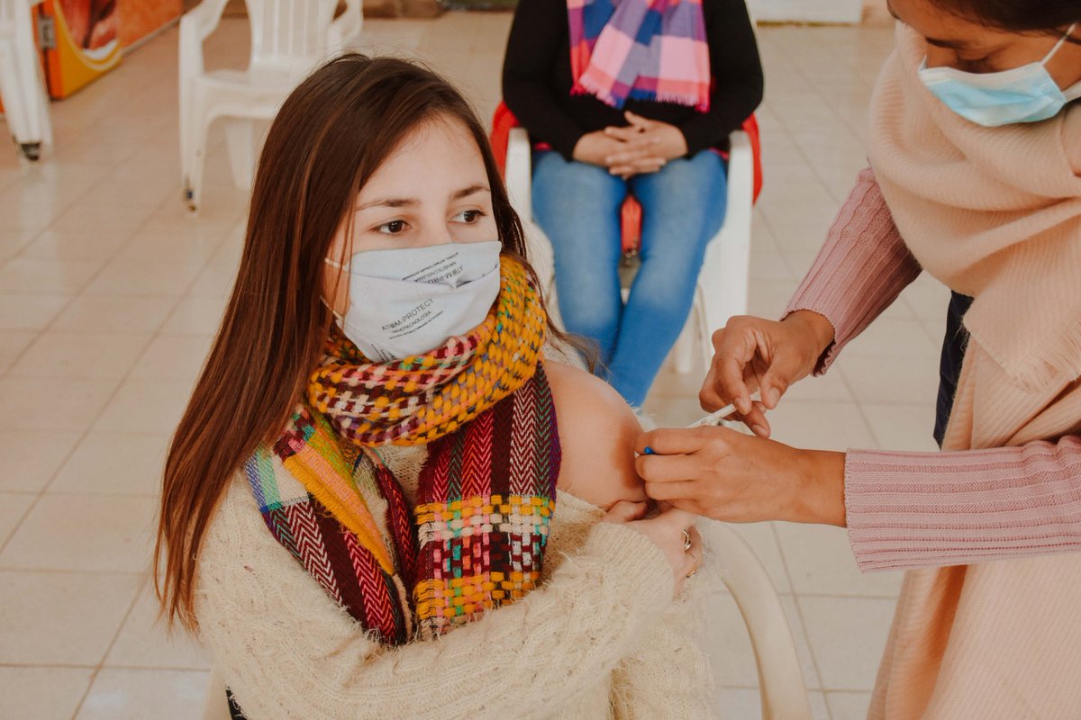 munigualeguay's tweet photo. 💉 Vacunación Covid-19

Hoy, miércoles 28 de julio, se está realizando la vacunación de COVID-19 a personas nacidas en el año 95 y 96 con turno asignado previamente. El horario establecido es de 8 a 16, en el Mercado Modelo. https://t.co/ZBNUtZ7OoS