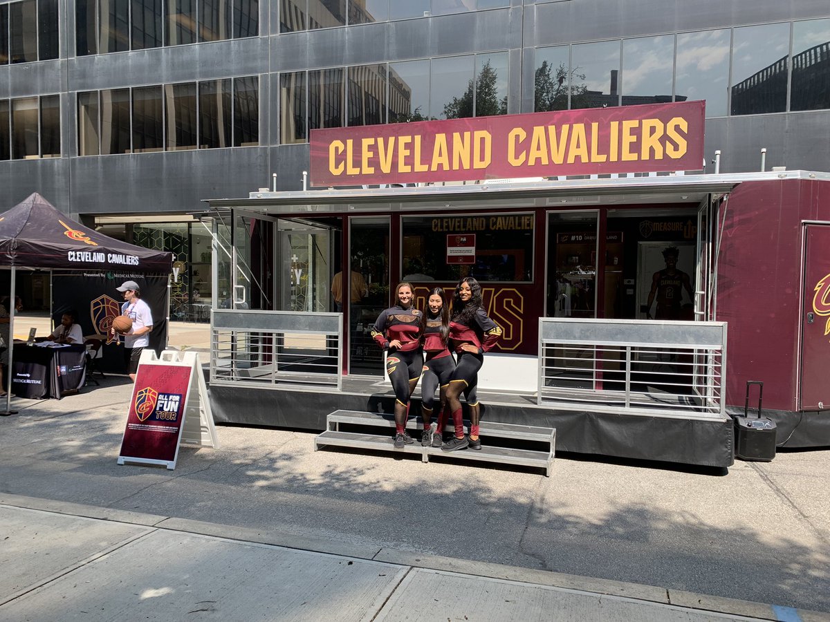 CavsWGNation's tweet photo. Stop by Walnut Wednesday for lunch today to check out the @cavs #AllForFunTour presented by @medmutual, and visit with the @CavsPowerHouse Team! We’re also passing out free t-shirts while supplies last! 👀 https://t.co/Ss9CdjyLw9