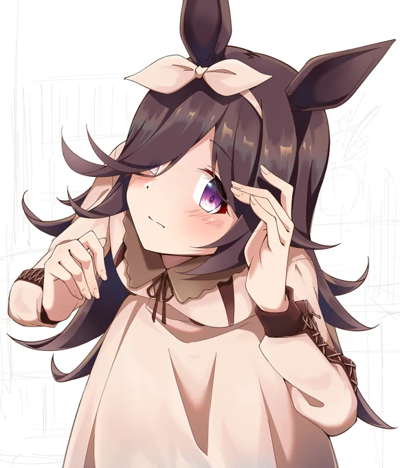 「前髪変じゃないかな...」 
