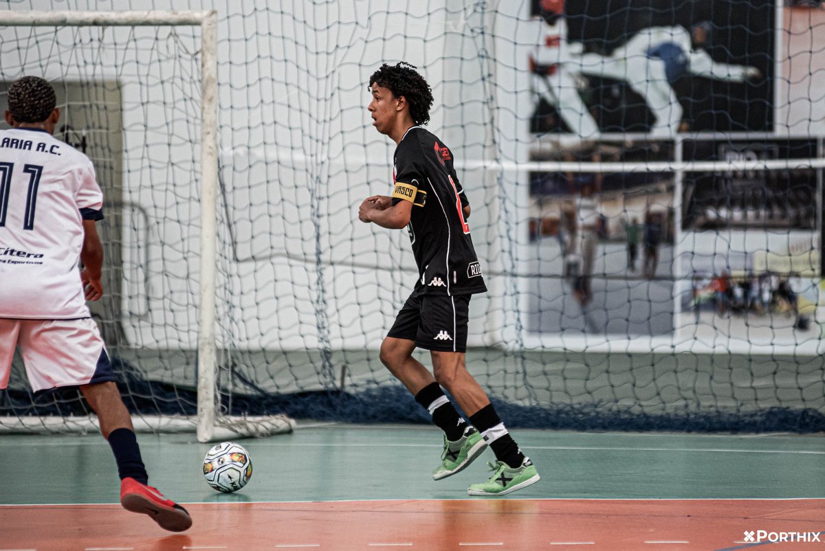 igorfutsal02_'s tweet photo. Seguimos em busca dos nossos objetivos 💢⚪⚫ https://t.co/1eliUHmMay