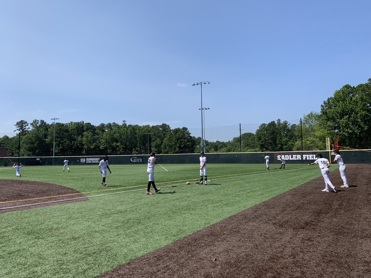 15uWow's tweet photo. 9 strong today as we begin bracket play at WWBA. Lots of heart in these guys. Leave it all on the field! @15uWow @WowFactorNation https://t.co/2fLGymahTV