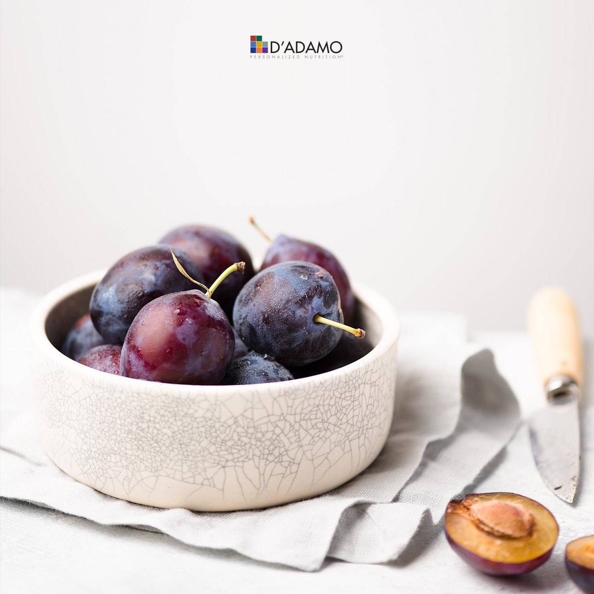 DADAMONUTRITION's tweet photo. Did you know plums are universally Beneficial? Find food values &amp; in-depth analyses like this for your favorite foods using Dr. D’Adamo’s Typebase V.https://t.co/gejZkVPyLV
#plums #typebase #bloodtypediet #eatright #4yourtype #eatright4yourtype #drdadamo #eatrightforyourbloodtype https://t.co/hTrxHJdju0