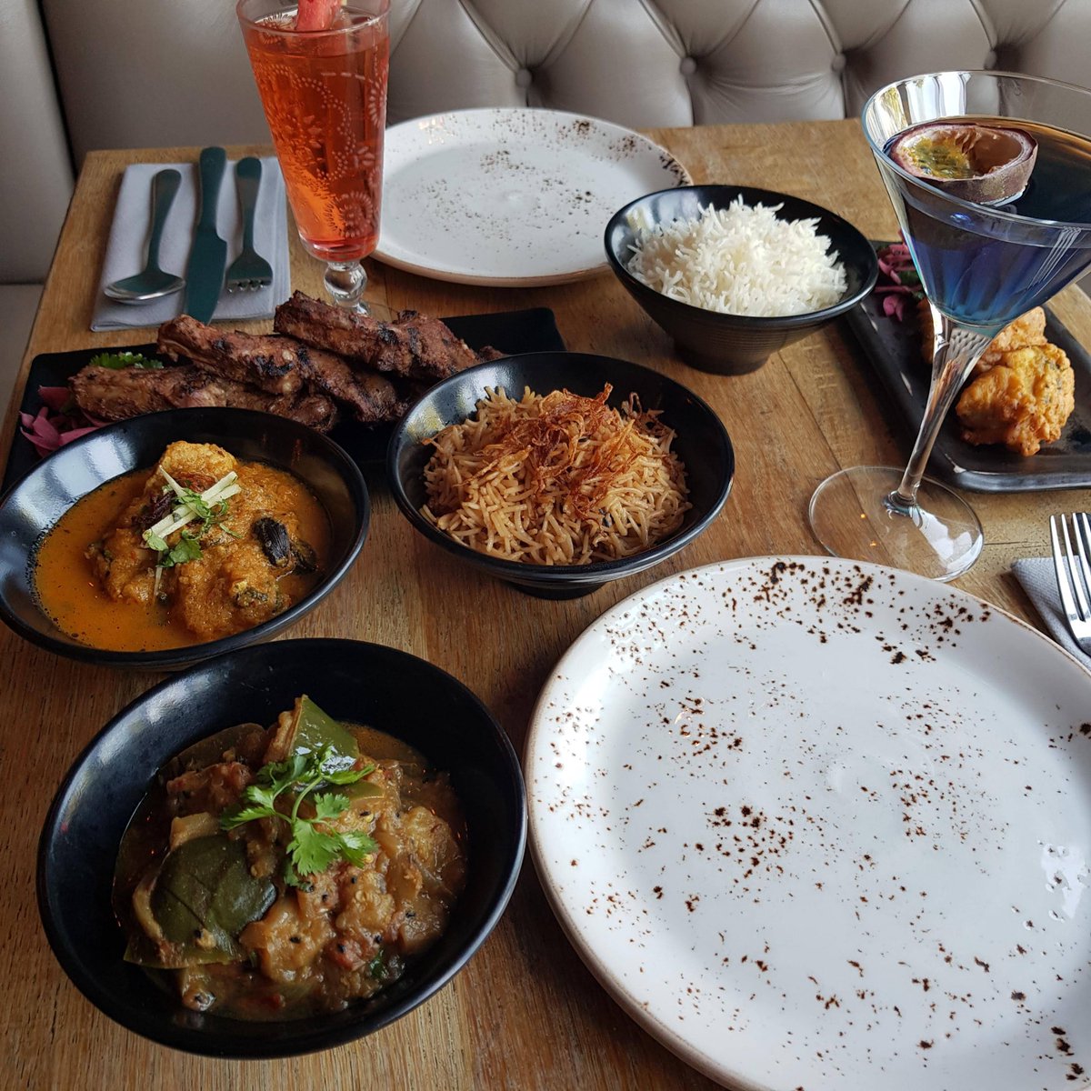 Perfect time for a curry in the cold summer 😊
Drop in or order a takeaway.

#curry #localrestaurant #clpaham#indianfood #homestyle