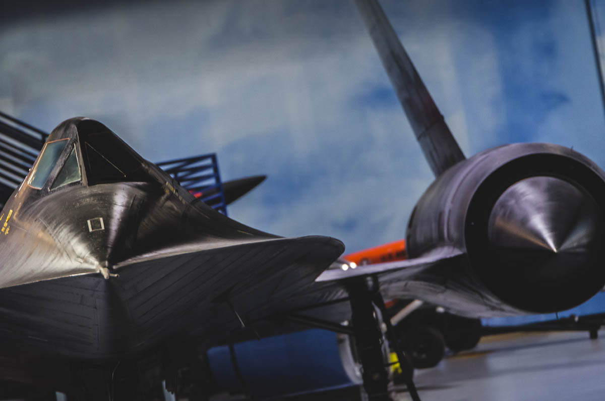 On #28july 1976, USAF Captain Robert C. Helt, set an Fédération Aéronautique Internationale World Record for Altitude in Horizontal Flight at 85,069 feet in a Lockheed SR-71 A at Beale Air Force Base, CA.
Credit: Museum of Aviation

#worldrecord #record #states #aviationnation