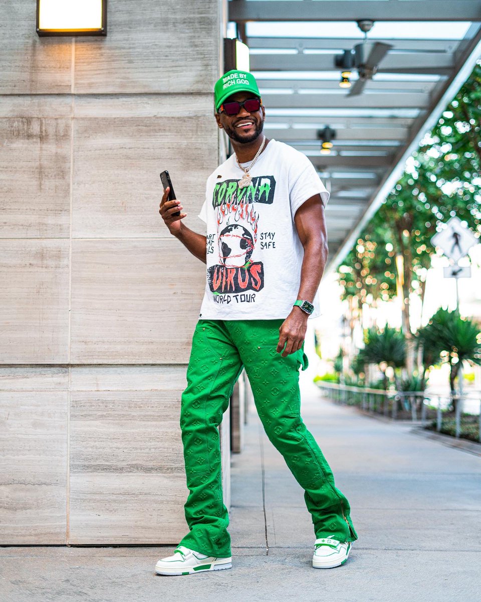 Ion even name drop what I wear, if you know you know… 

Instagram: richgodxx