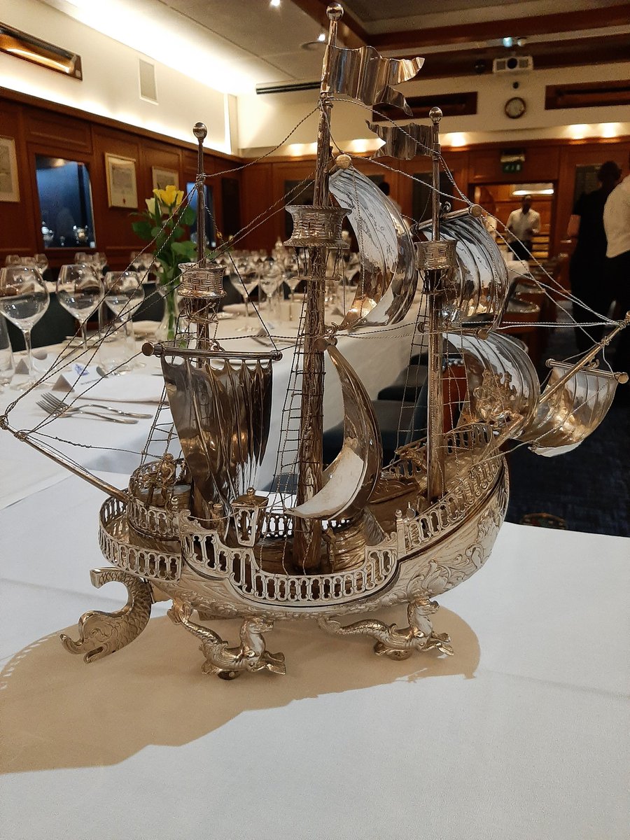 Getting ready for <a href="/HCMM_UK/">The Honourable Company of Master Mariners</a> Installation Dinner. Great to be getting back to some form of normality.
