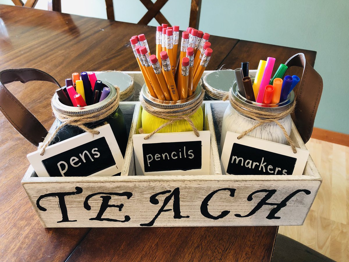 MesserKinder's tweet photo. Fair Entry-Desk Organizer #kindergarten2022 https://t.co/gP1RND0VOg